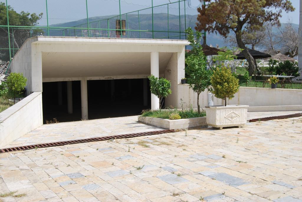 Europa Grand Resort Vlore Exterior photo